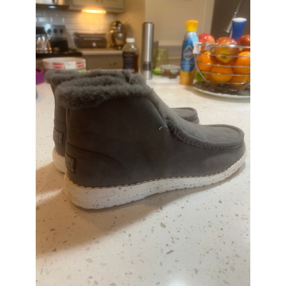 ocean coast SHERPA lined booties dark gray womens size 9.5 - Picture 6 of 7